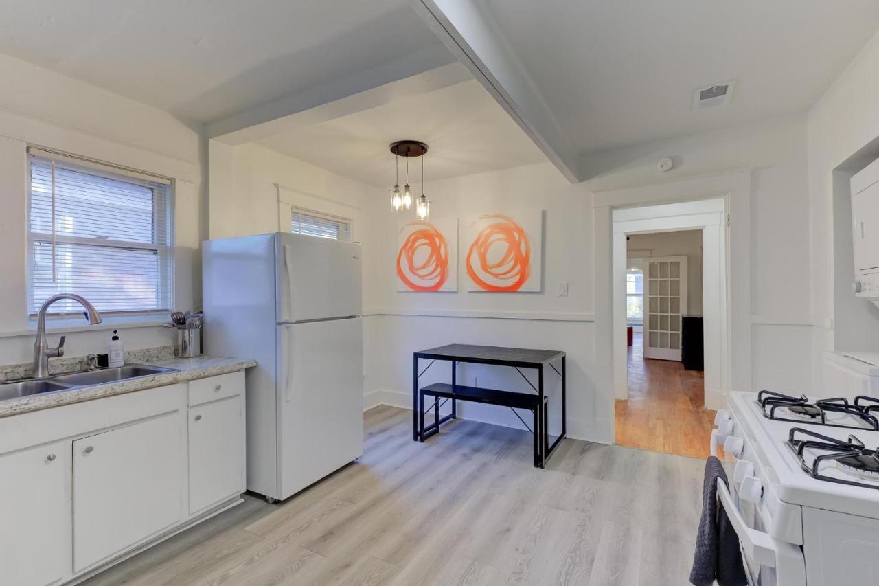 Charming Cooper-Young Flat In The Heart Of Memphis Eksteriør billede