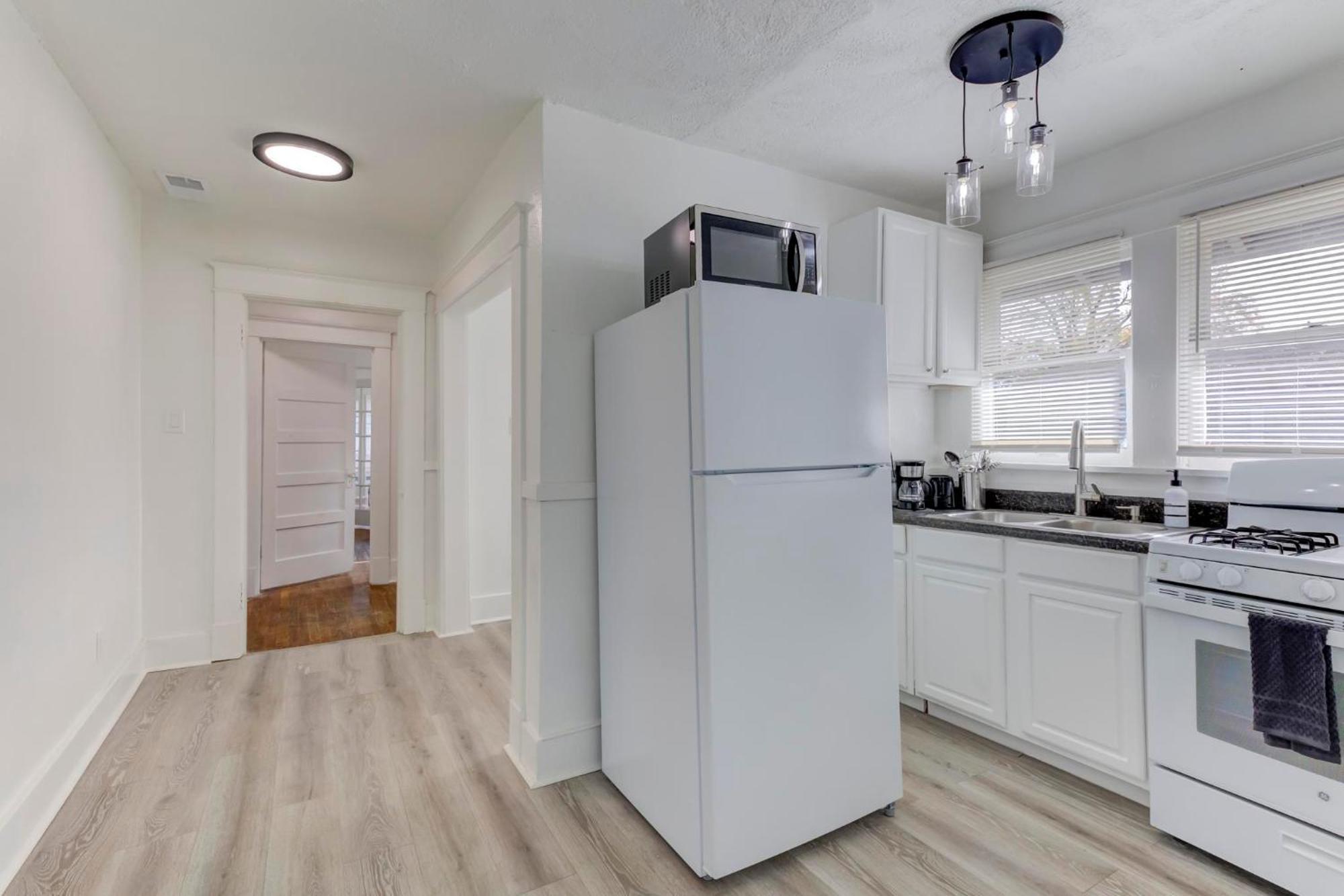 Charming Cooper-Young Flat In The Heart Of Memphis Eksteriør billede