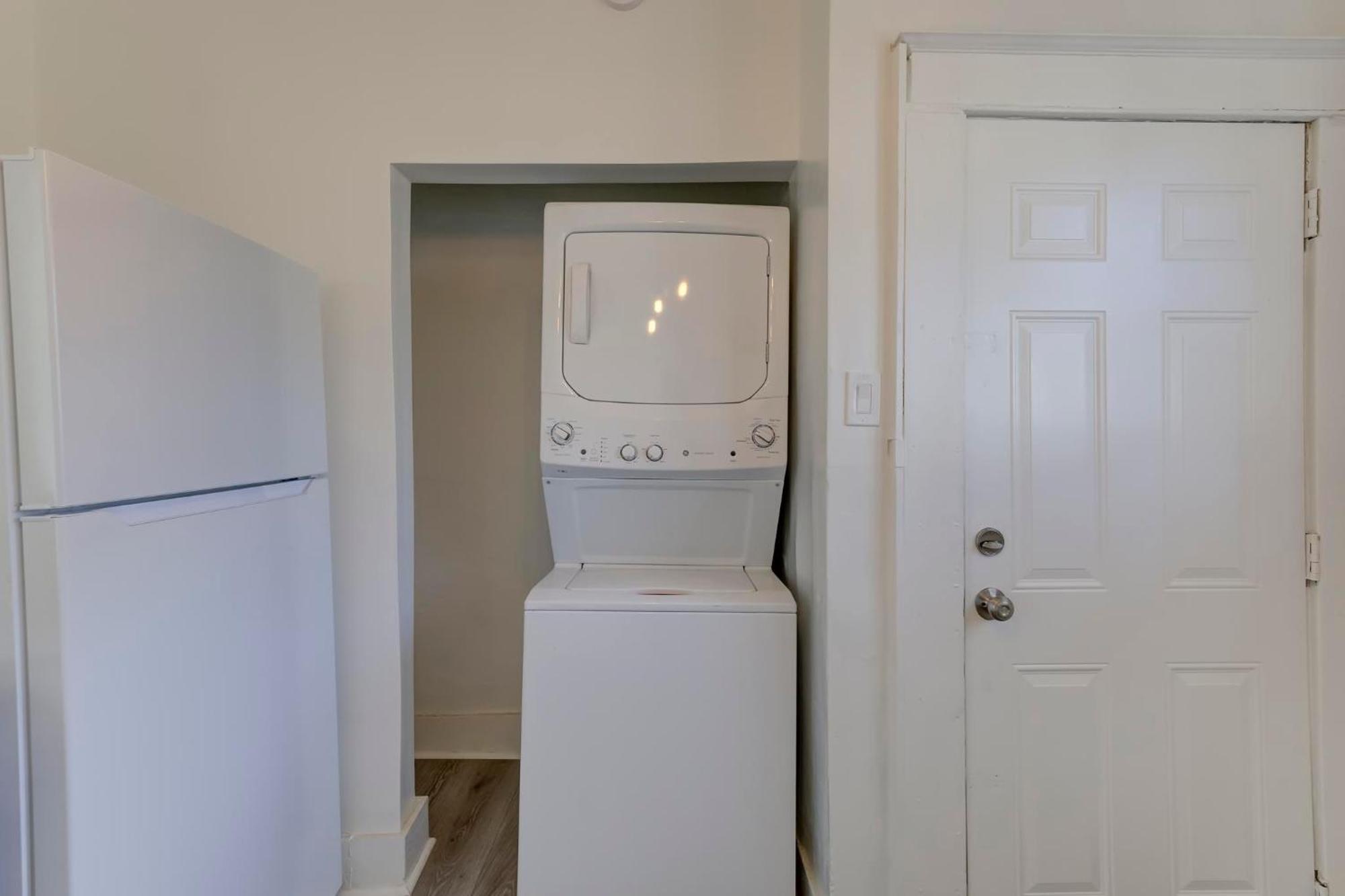 Charming Cooper-Young Flat In The Heart Of Memphis Eksteriør billede