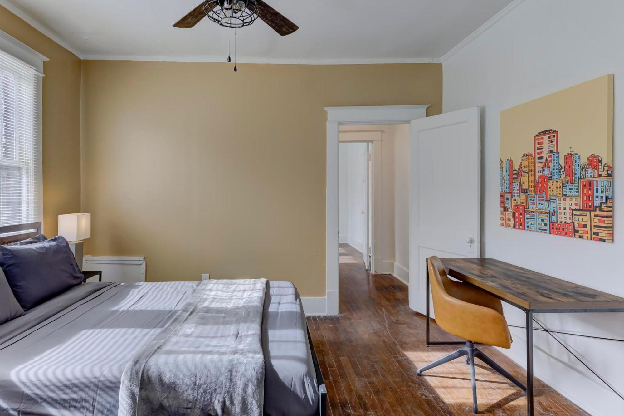 Charming Cooper-Young Flat In The Heart Of Memphis Eksteriør billede