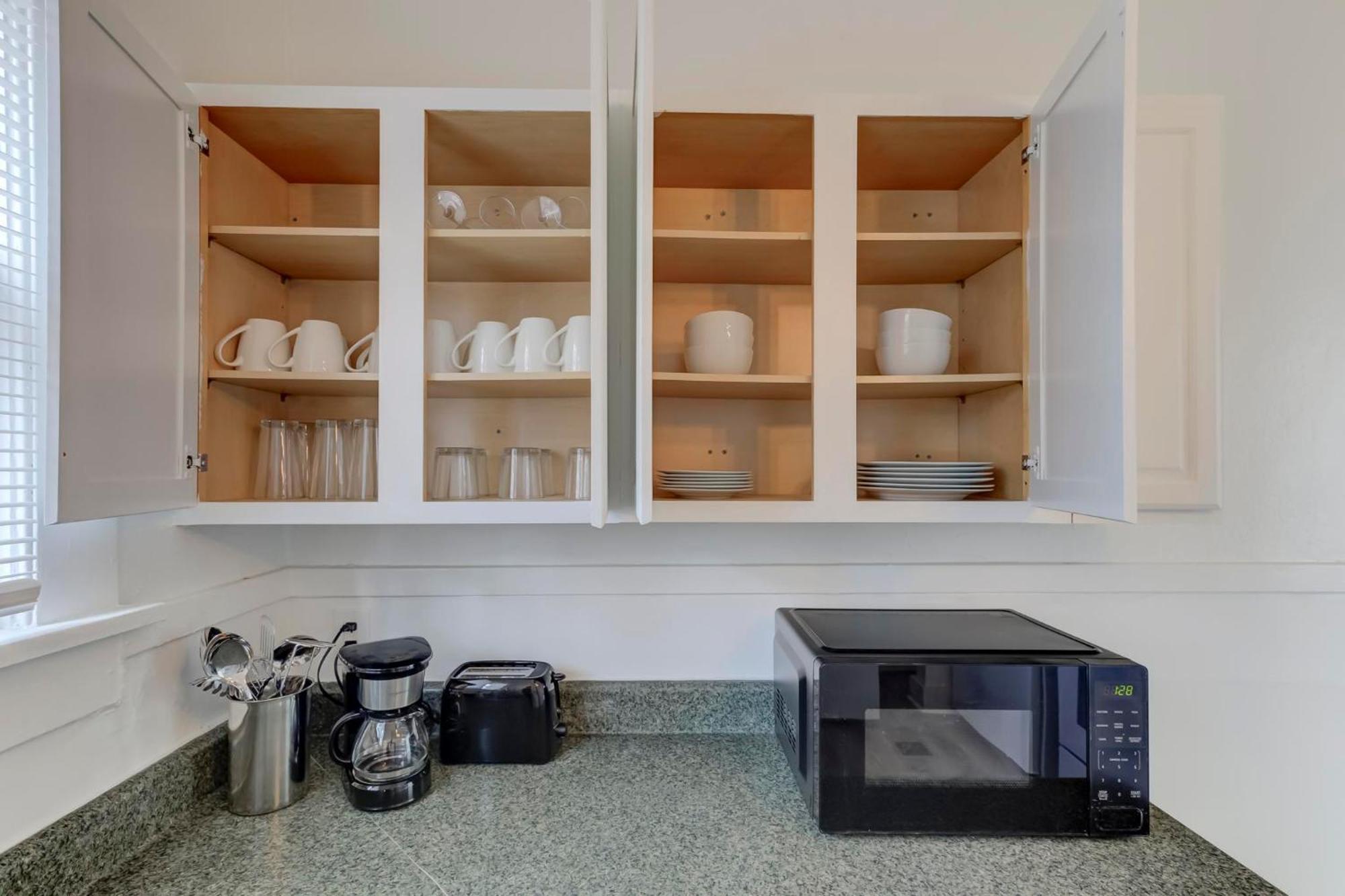 Charming Cooper-Young Flat In The Heart Of Memphis Eksteriør billede